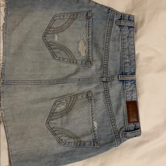 Hollister Jean Skirt - Picture 2 of 4
